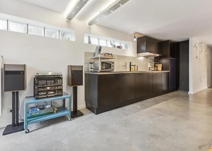 Lejlighed Cosy Art Near Station With Bikes And Garden *